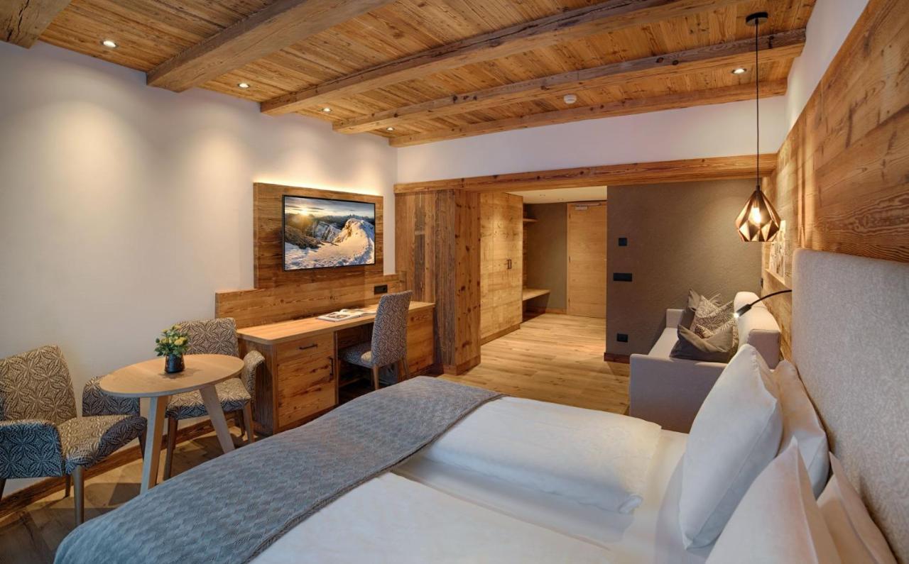 Hotel Villa Eden Corvara In Badia Esterno foto